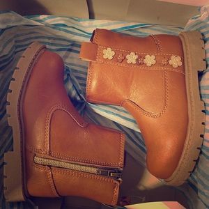 Brand new in box Carter’s Kids Coro Fashion Boot